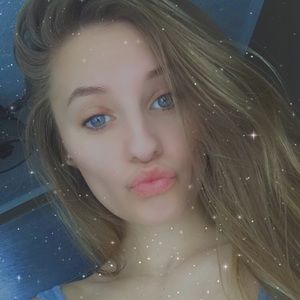 Meet your Posher, Kacie